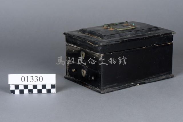 梳妝箱藏品圖，第2張