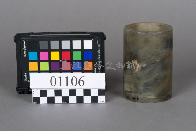 圓柱型玉器藏品圖，第2張