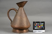 銅製油壺藏品圖，第1張