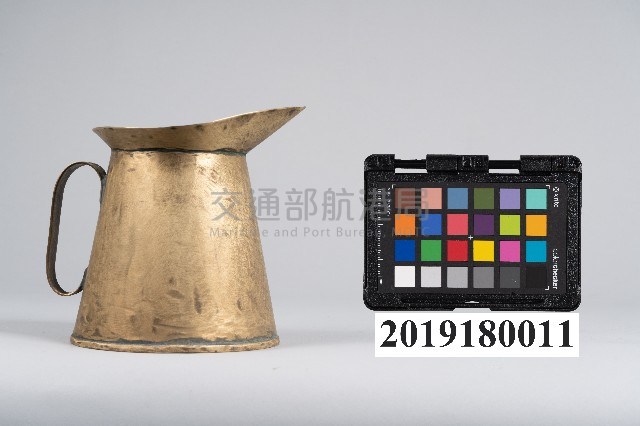 銅製油壺藏品圖，第3張