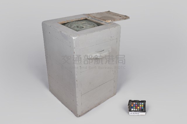 霧炮火藥存放箱藏品圖，第9張