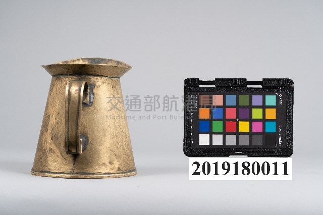 銅製油壺藏品圖，第2張