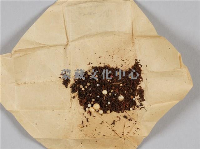 賈色仁波切的增長舍利藏品圖，第2張
