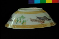 印花花鳥湯碗藏品圖，第1張