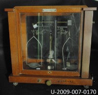 微量天平藏品圖，第1張