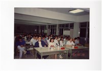 〈辯論會〉照片藏品圖，第1張