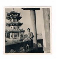 蓮池潭春秋閣上獨照藏品圖，第1張