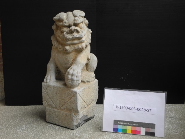 石獅(母)的圖片