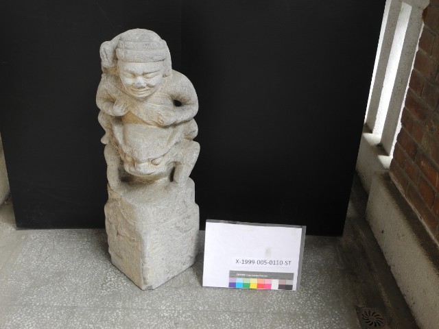 胡人拴馬石的圖片