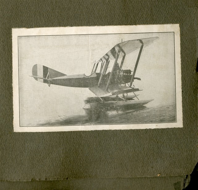 Photo of seaplane at Wong Tsoo's album 