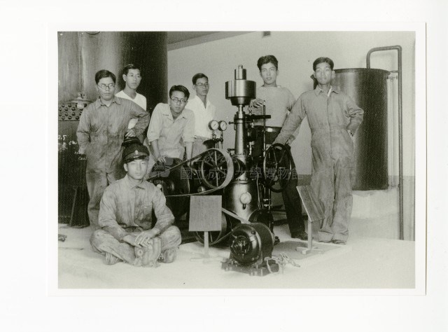 水利實驗室合影藏品圖，第1張