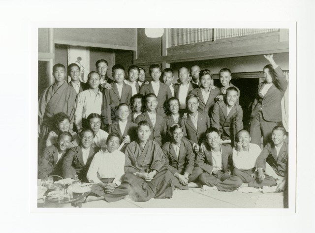 臺南高等工業學校學生合影藏品圖，第1張
