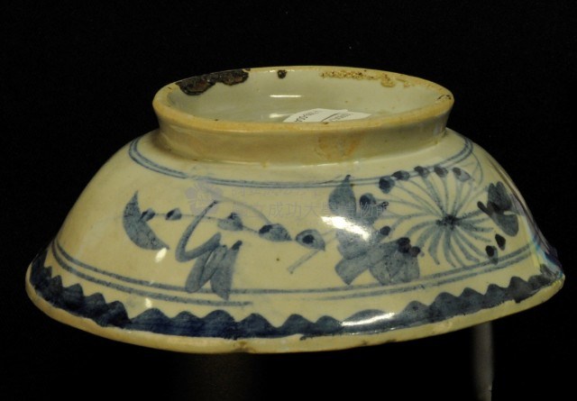 青花花卉湯碗藏品圖，第1張