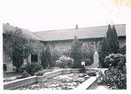 成功大學土木系館前庭藏品圖，第1張