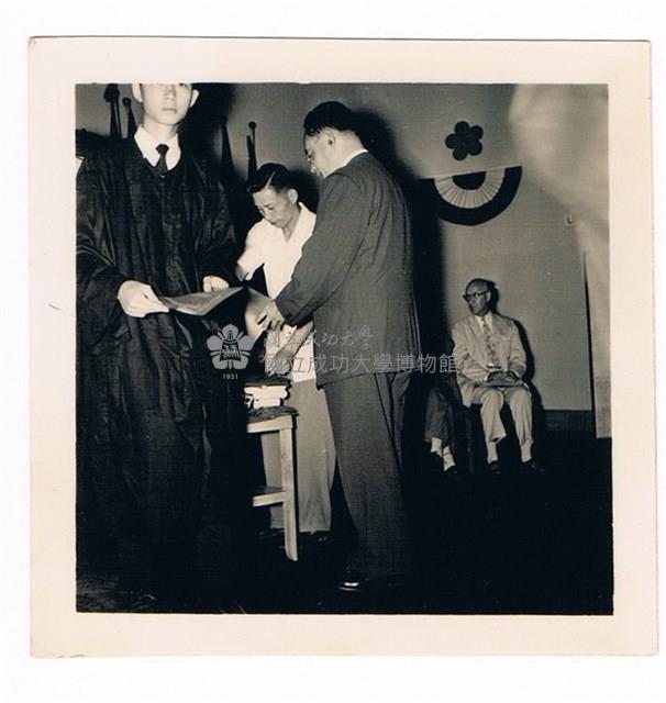 1957年省立成功大學畢業典禮藏品圖，第1張