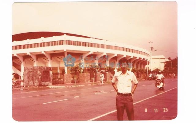 中正堂前獨照藏品圖，第1張