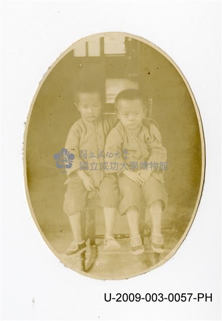 曾欽錫家族孩童合照藏品圖，第1張