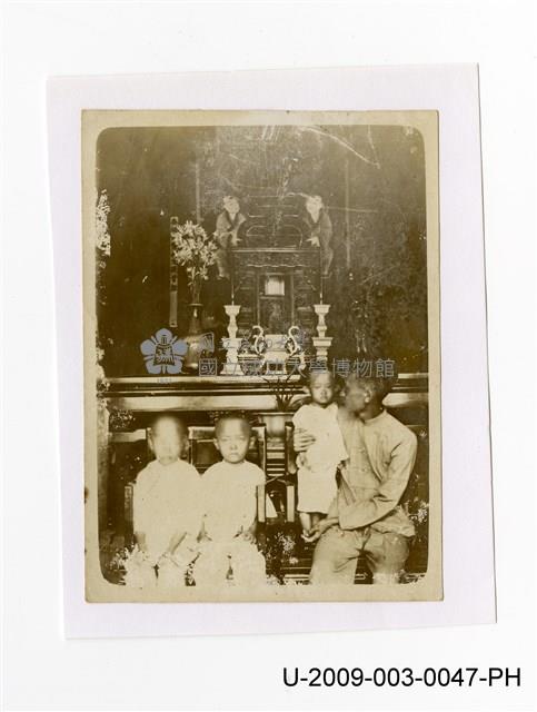 曾欽錫家族成員合照藏品圖，第1張