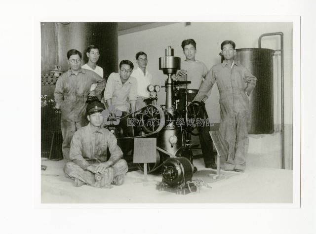 水利實驗室合影藏品圖，第1張