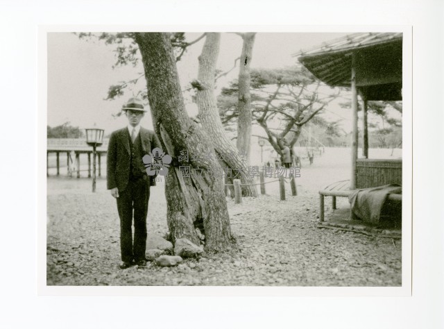 臺南高等工業學校學生日本參放訪旅行獨照藏品圖，第1張