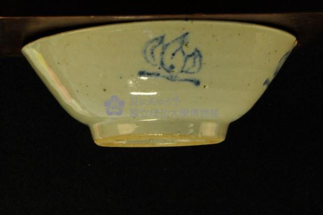 青花蓮花碗藏品圖，第1張