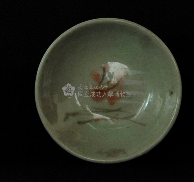 彩繪花卉小陶碟藏品圖，第1張