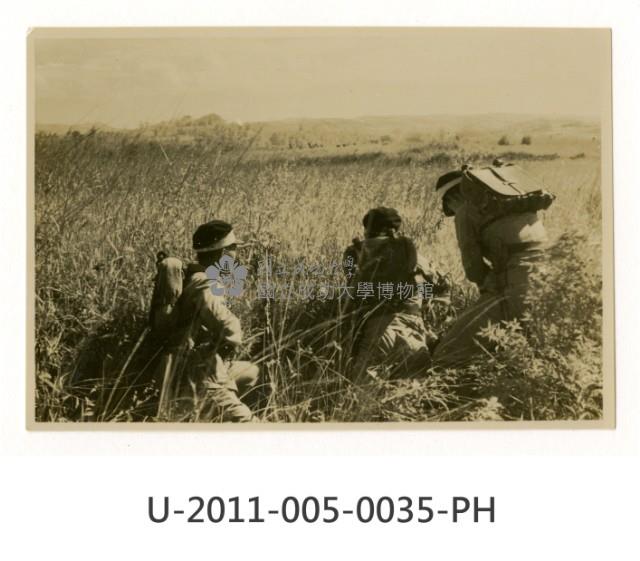 《台南高工開校十周年記念祭寫真帖》學生軍事演習照藏品圖，第1張