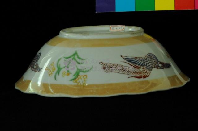 印花花鳥湯碗藏品圖，第1張