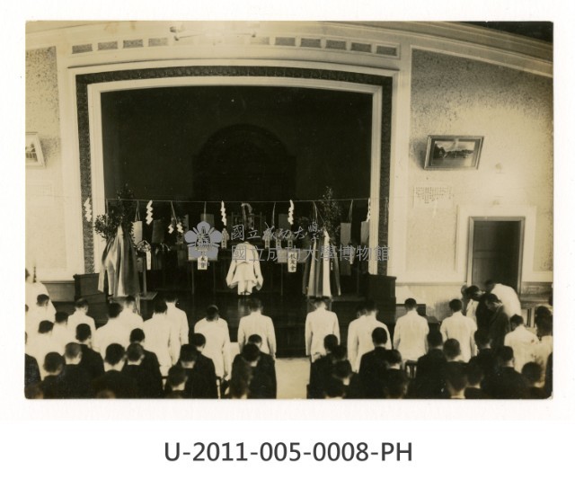 The tenth anniversary of Tainan Industrial High School album, students activity at Ge-Chi Hall  Collection Image
