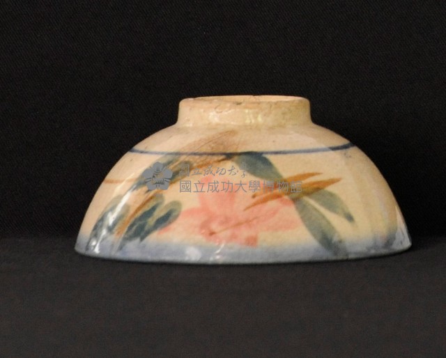 彩繪花卉碗藏品圖，第1張