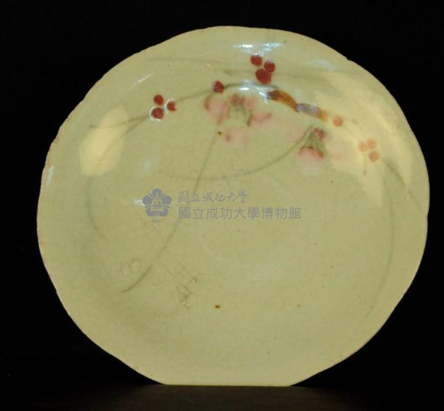 彩繪花卉小盤藏品圖，第1張