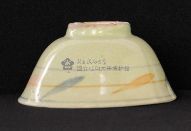 彩繪葉片碗藏品圖，第1張