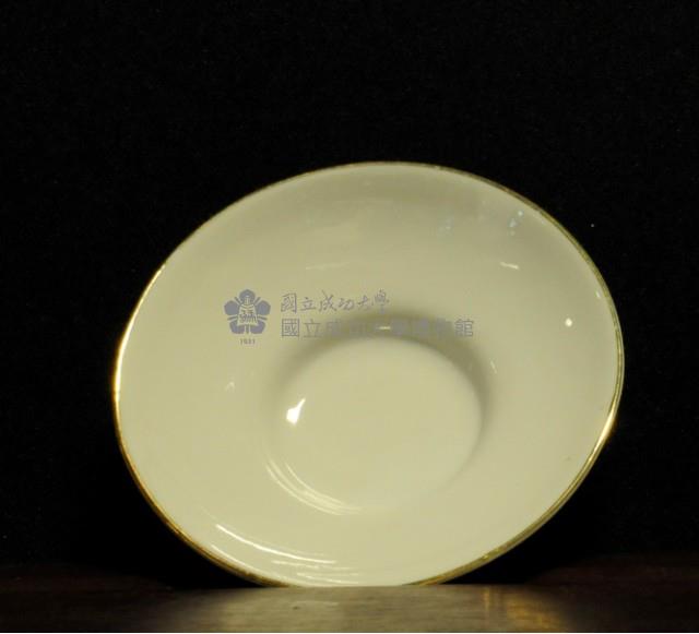 金邊瓷碟藏品圖，第1張