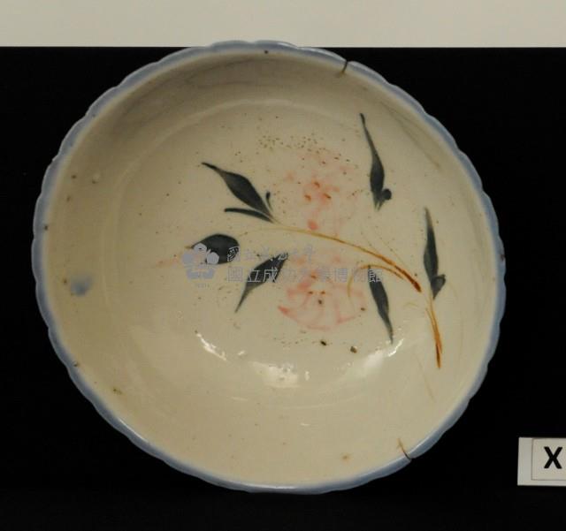 彩繪花卉湯碗藏品圖，第1張