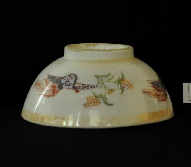 印花花鳥湯碗藏品圖，第1張