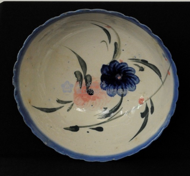 彩繪花卉湯碗藏品圖，第1張