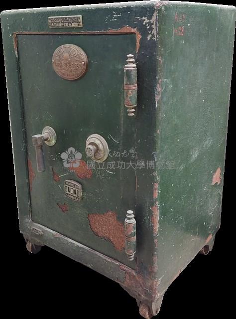 〈太平鐵櫃行〉保險櫃藏品圖，第1張