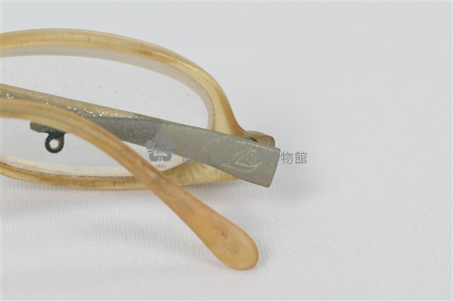 王秀蓮眼鏡藏品圖，第4張