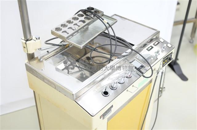 耳鼻喉科檢查治療檯藏品圖，第3張