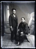 張朝目與婦人合照藏品圖，第1張