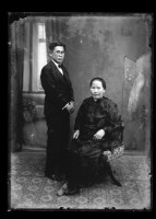張朝目與婦人合照藏品圖，第1張
