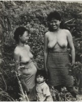 〈二婦女與小孩〉藏品圖，第1張