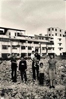 黃玉英家族 大里市「金巴黎」社區藏品圖，第2張