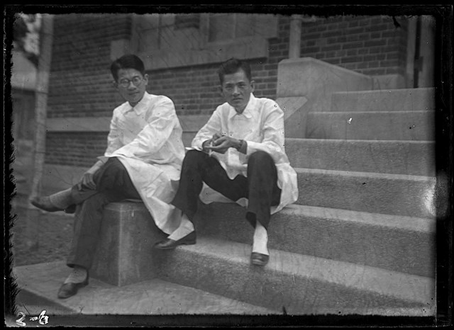 A Photo for His Classmates During the Study of Taipei Medical School( Now the Medical School of NTU.)