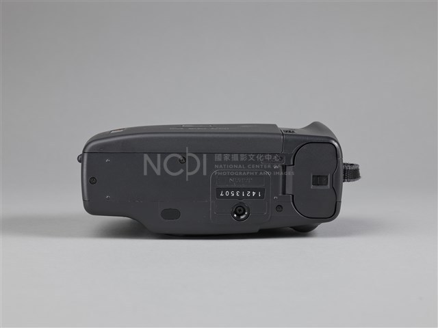 張才相機：Minolta Apex 70  /  14213507藏品圖，第5張