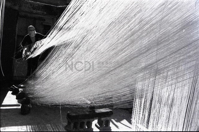 《海島的呼喚》系列3：〈曬麵線〉藏品圖，第2張
