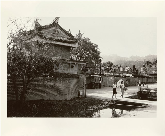 〈霧峰林家花園的景薰樓〉藏品圖，第1張