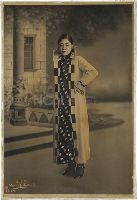 寫真館炭筆仕女圖藏品圖，第1張