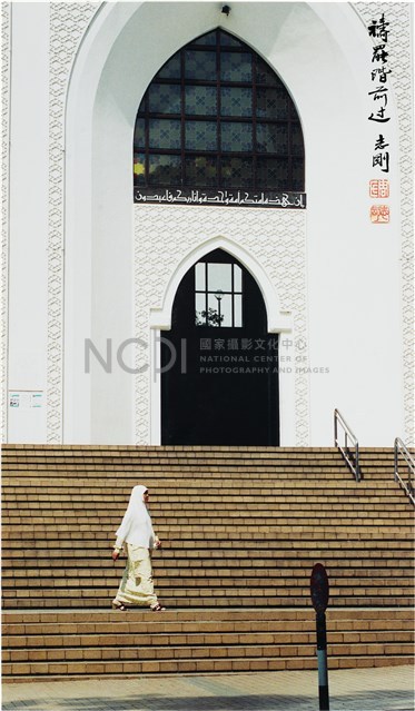 〈禱罷階前過〉藏品圖，第1張