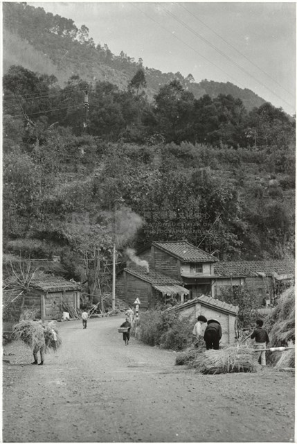 石壁潭小村藏品圖，第1張